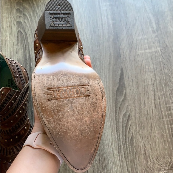 Corral boots/booties 9.5 - Picture 3 of 3